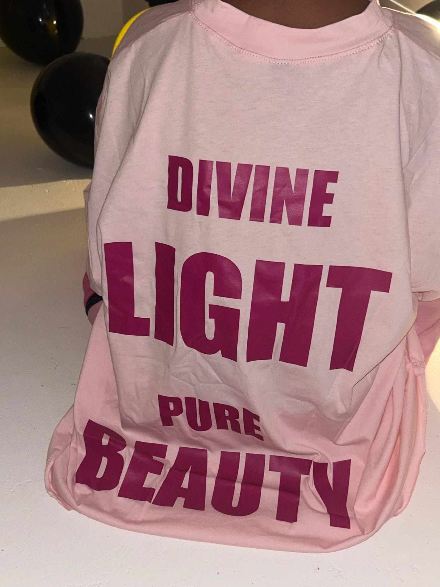 PINKS TEE